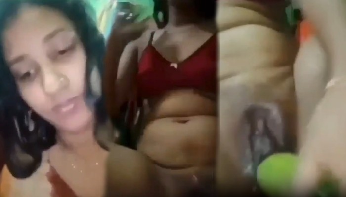 Horny Bhabi Masturbating With Cucumber