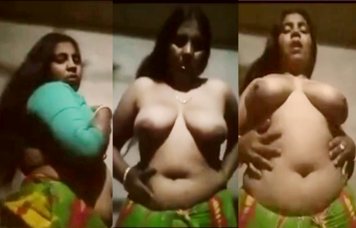 Desi Aunty Showing Boobs Pussy